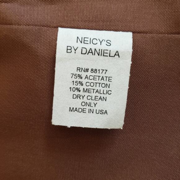 4 Piece Brown/Gold Suit Faux Fur Trim from Daniela by Neicy's Size 18 - Picture 16 of 16
